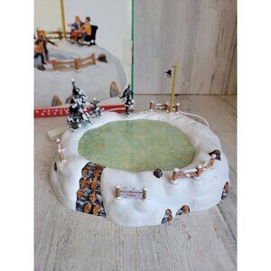 Lemax AS IS High Meadow skating Pond Village accessory Xmas